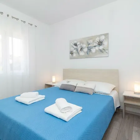Apartment Peca *
